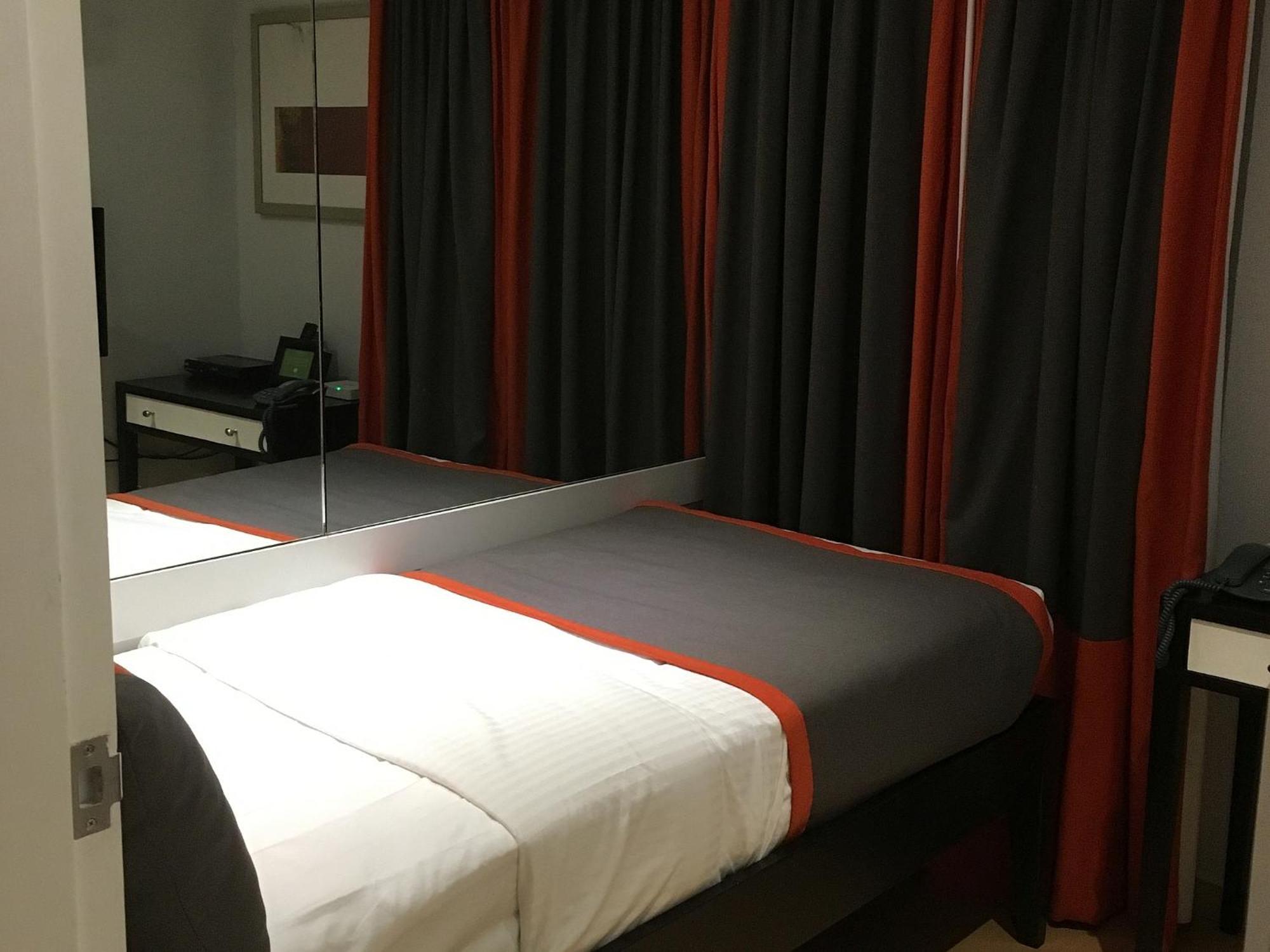 Avant Serviced Suites - Personal Concierge Manila Eksteriør billede